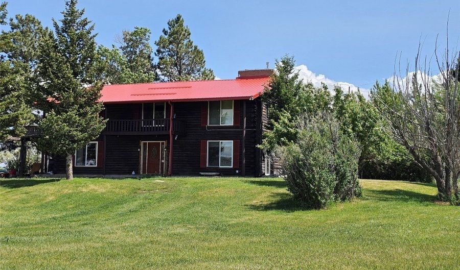84 Hwy 191, Big Timber, MT 59011 - 4 Beds, 3 Bath