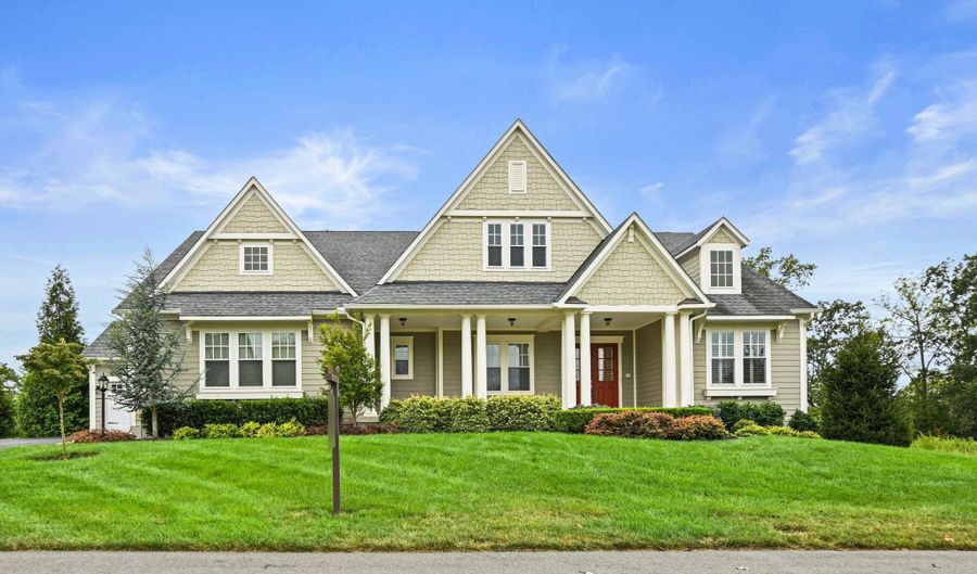 25801 YELLOW BIRCH Ct, Aldie, VA 20105 - 5 Beds, 7 Bath