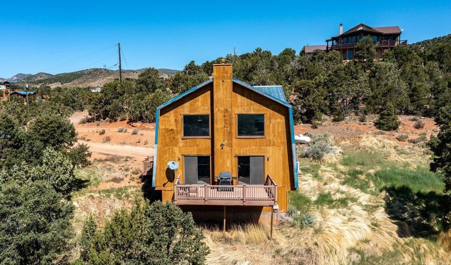 122 N PINE VIEW Dr, Central, UT 84722 - 2 Beds, 2 Bath