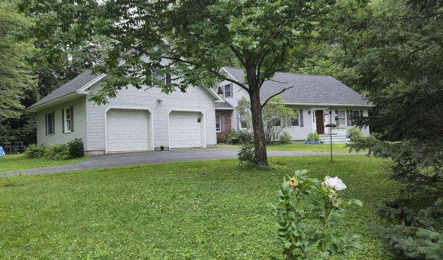 411 Augusta Rd, Belgrade, ME 04917 - 4 Beds, 2 Bath