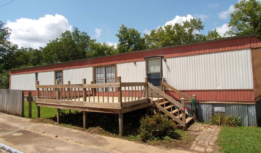 3808 BOXWOOD St, Anniston, AL 36201 - 2 Beds, 1 Bath