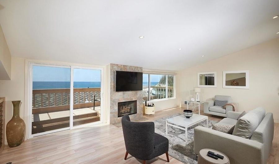 561 S Sierra Ave 34, Solana Beach, CA 92075 - 2 Beds, 3 Bath