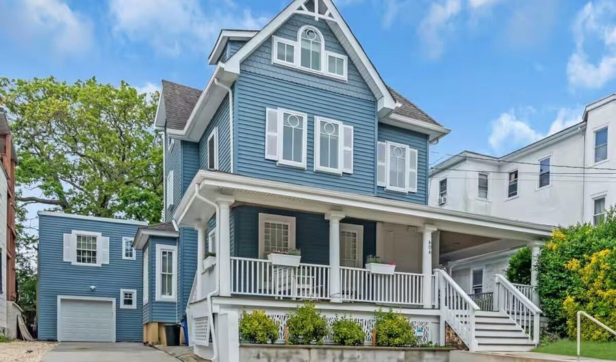 606 5th Ave Rear, Asbury Park, NJ 07712 - 2 Beds, 1 Bath