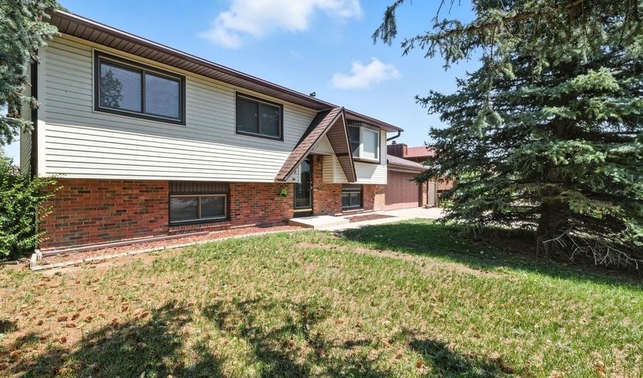508 GARDENIA Dr, Cheyenne, WY 82009 - 4 Beds, 2 Bath