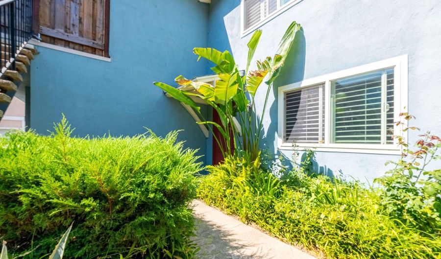 30529 Canwood St, Agoura Hills, CA 91301 - 2 Beds, 2 Bath