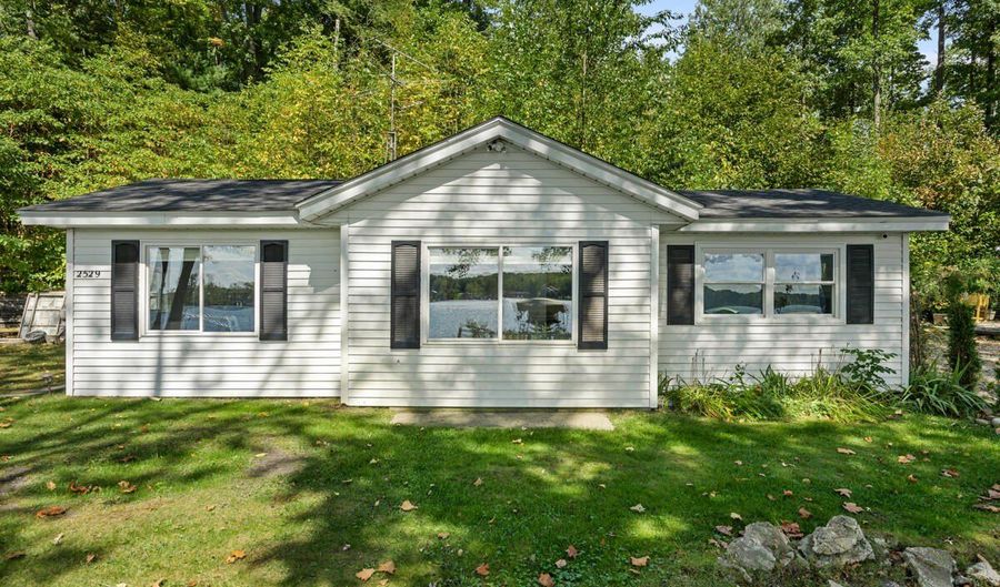 2529 Miner Lake Dr, Allegan, MI 49010 - 1 Beds, 1 Bath