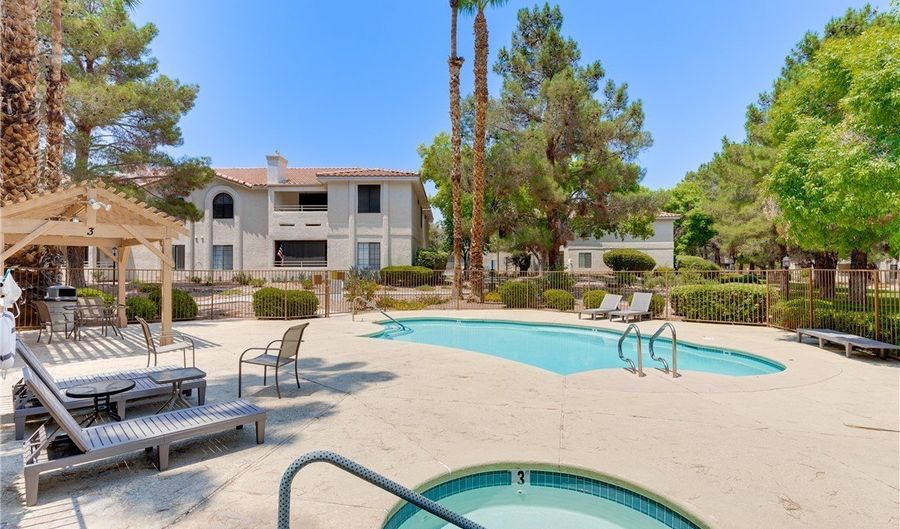 2629 S Durango Dr 202, Las Vegas, NV 89117 - 3 Beds, 2 Bath