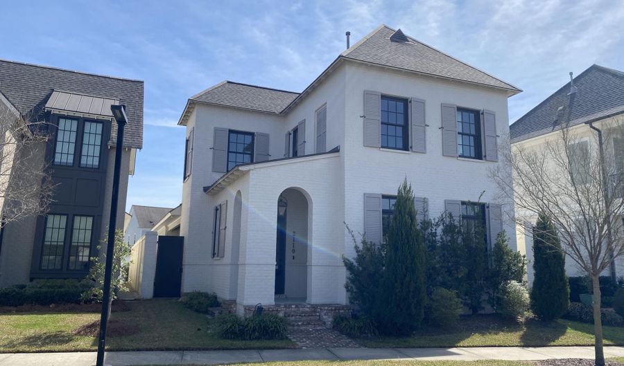 2110 Belfleur St, Baton Rouge, LA 70808 - 4 Beds, 3 Bath
