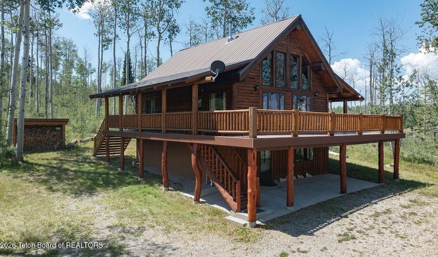 90 ELK Dr, Bondurant, WY 82922 - 3 Beds, 3 Bath