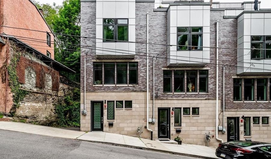 245 LYCEUM Ave, Philadelphia, PA 19128 - 3 Beds, 3 Bath