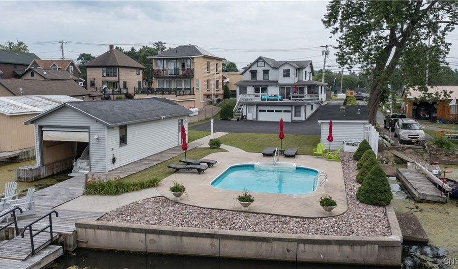 26 Otter St, Alexandria, NY 13607 - 4 Beds, 5 Bath