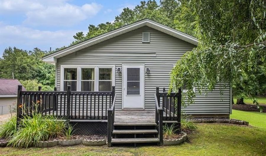 16568 28 Mile Rd, Albion, MI 49224 - 3 Beds, 2 Bath