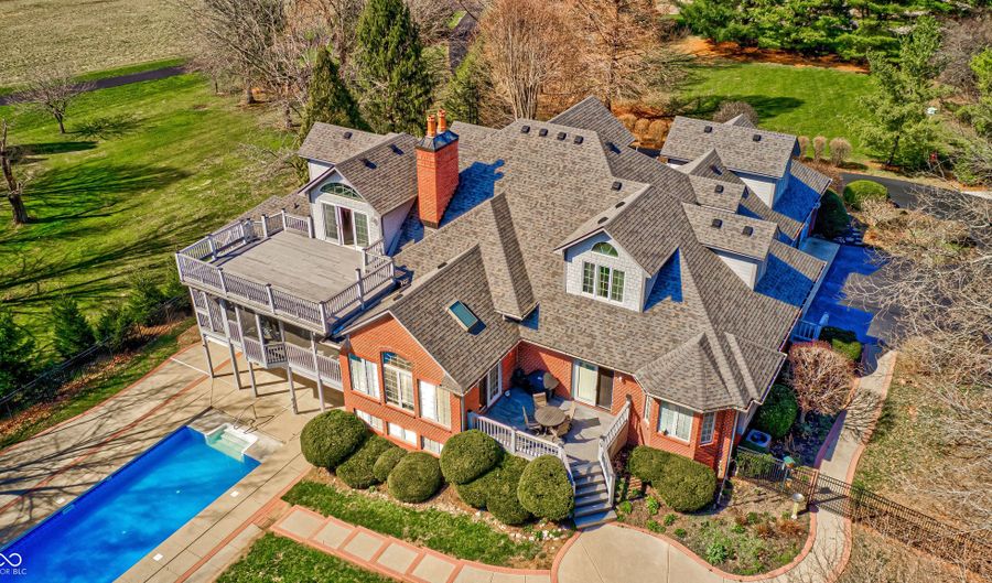 7891 W Whiteland Rd, Bargersville, IN 46106 - 6 Beds, 7 Bath