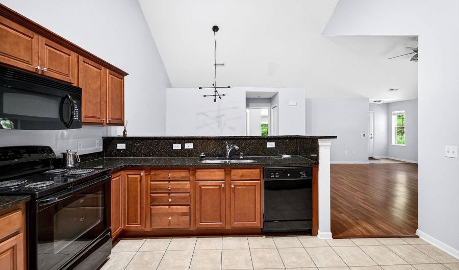 53 Harvest Way, Fitchburg, WI 53711 - 2 Beds, 2 Bath