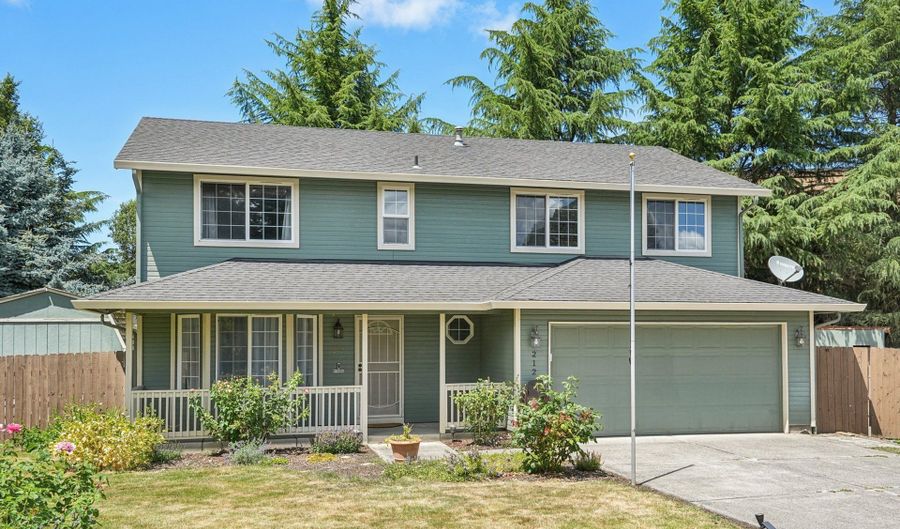 212 SW 2ND Ct, Battle Ground, WA 98604 - 4 Beds, 3 Bath