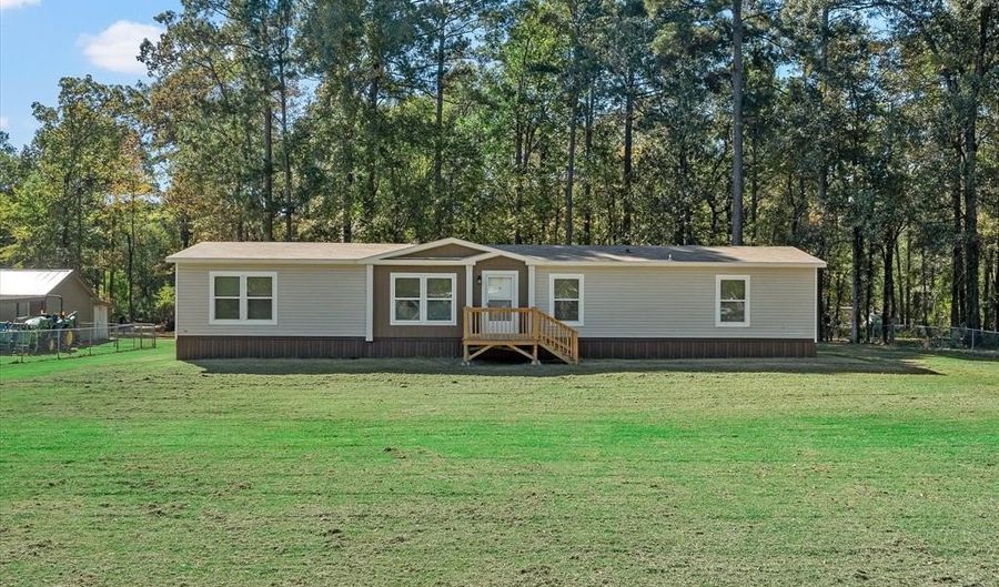 2017 Cypress Forest Dr, Benton, LA 71006 - 4 Beds, 2 Bath