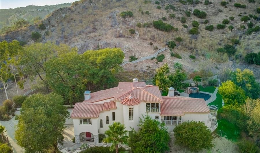 7 Bell Canyon Rd, Bell Canyon, CA 91307 - 4 Beds, 3 Bath