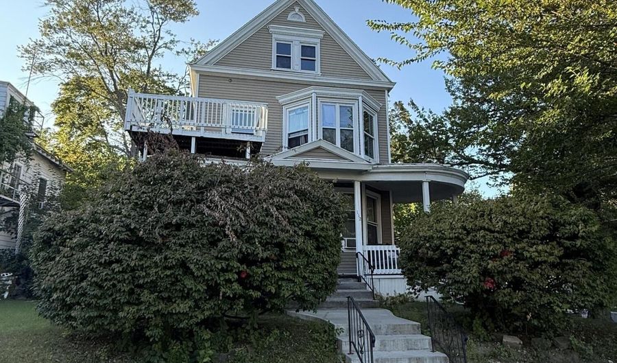 112 N Allen St, Albany, NY 12203 - 4 Beds, 3 Bath