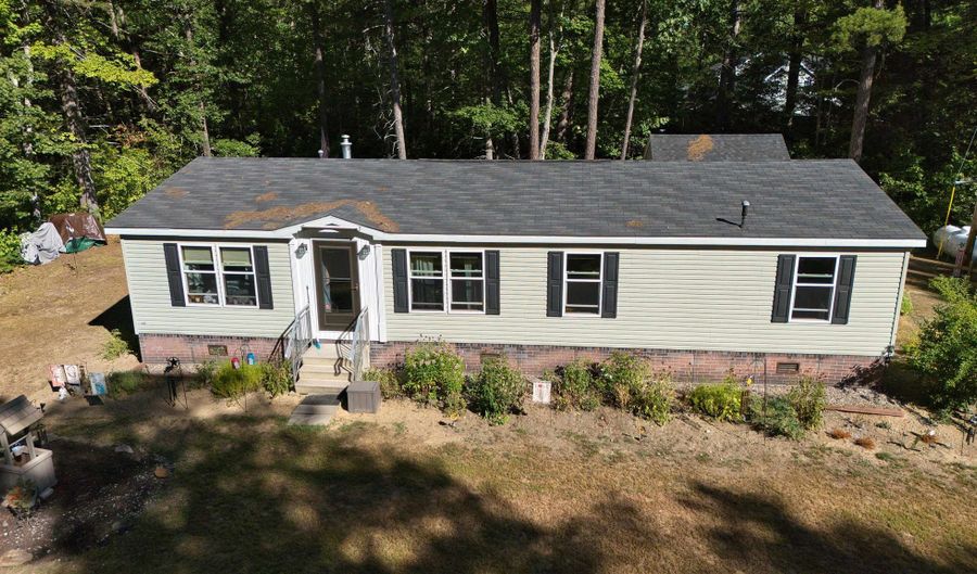 33 Blueberry Rd, Ossipee, NH 03814 - 3 Beds, 2 Bath