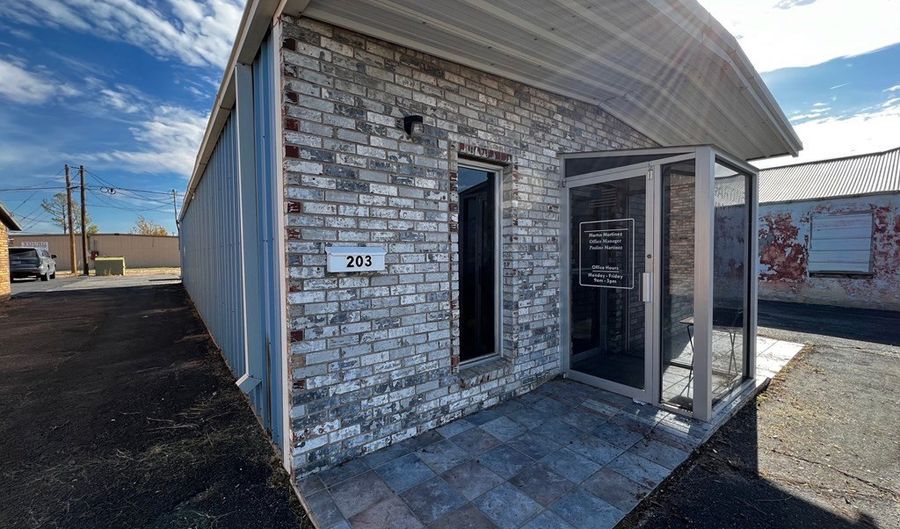 203 S Main St, Andrews, TX 79714 - 0 Beds, 0 Bath