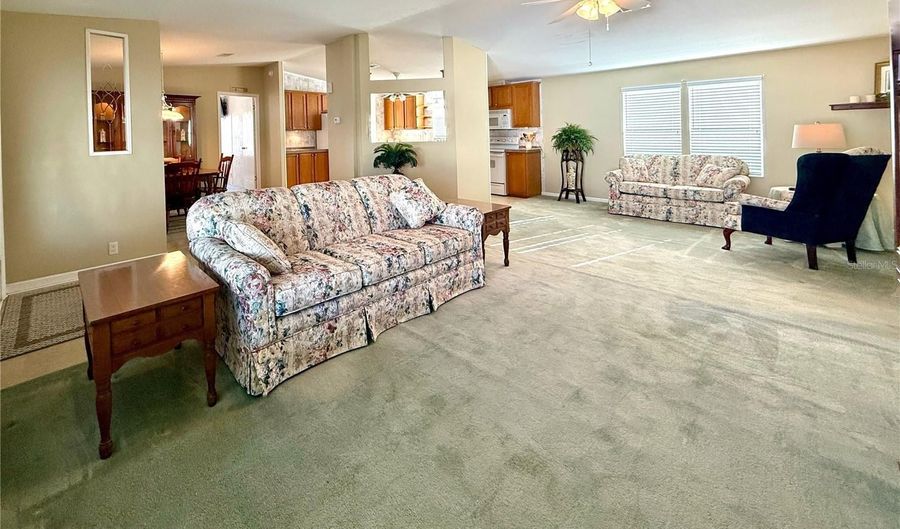 250 S PORT ROYAL Ln, Apollo Beach, FL 33572 - 3 Beds, 2 Bath