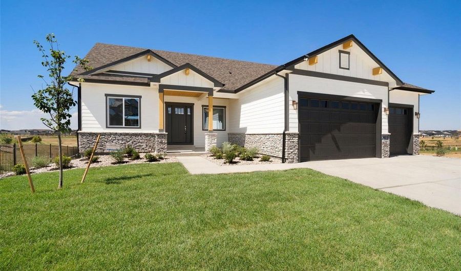 24113 E 36th Pl, Aurora, CO 80019 - 5 Beds, 4 Bath