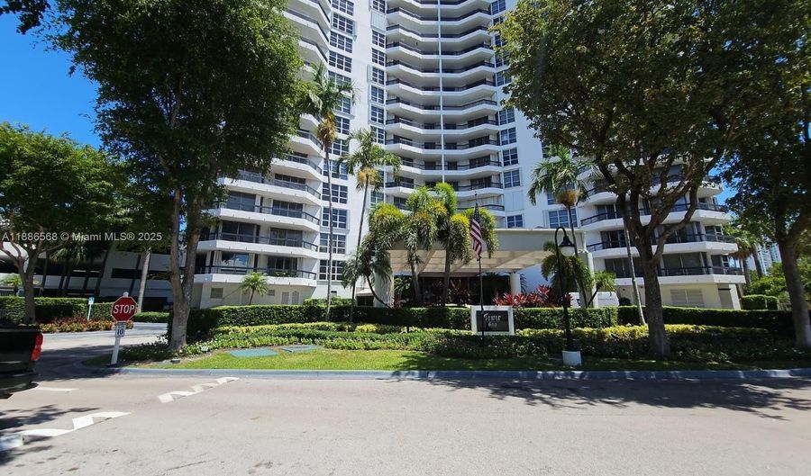 3400 NE 192nd St 303, Aventura, FL 33180 - 2 Beds, 2 Bath