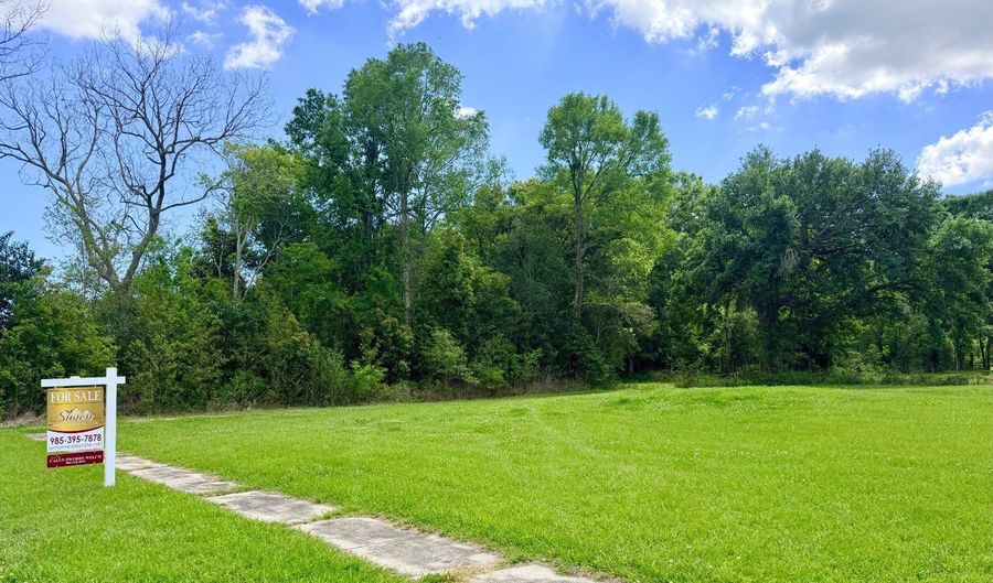 689 Victoria Dr, Berwick, LA 70342 - 0 Beds, 0 Bath