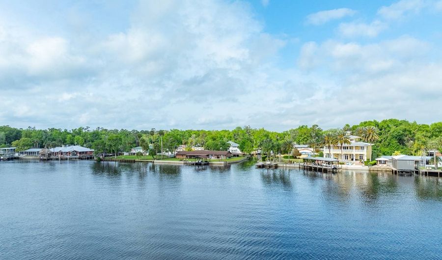 1640 Juno Trl 102A, Astor, FL 32102 - 2 Beds, 2 Bath