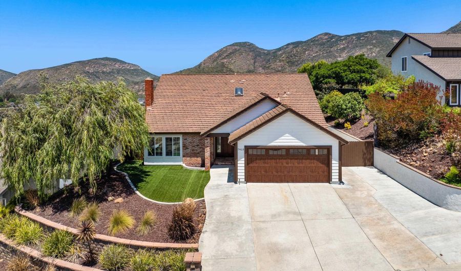 7415 Rondel Ct, San Diego, CA 92119 - 4 Beds, 4 Bath