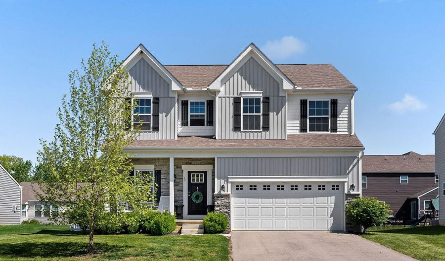 43 Burroughs Dr, Ashville, OH 43103 - 3 Beds, 3 Bath