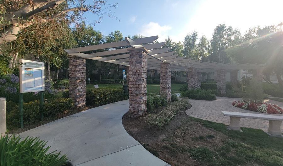 19 Belvedere, Aliso Viejo, CA 92656 - 3 Beds, 3 Bath