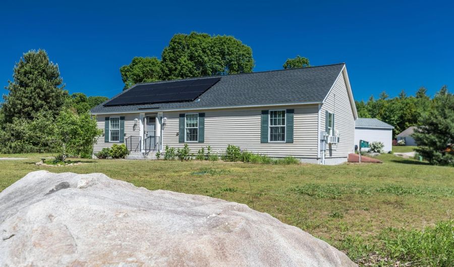 53 Nuthatch Loop, Barrington, NH 03825 - 3 Beds, 2 Bath