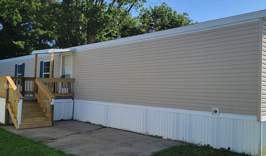 200 BEECHWOOD Ave 2, Dover, DE 19901 - 3 Beds, 2 Bath