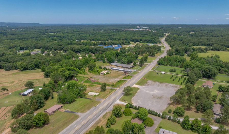 2560 Batesville Blvd, Batesville, AR 72501 - 0 Beds, 0 Bath