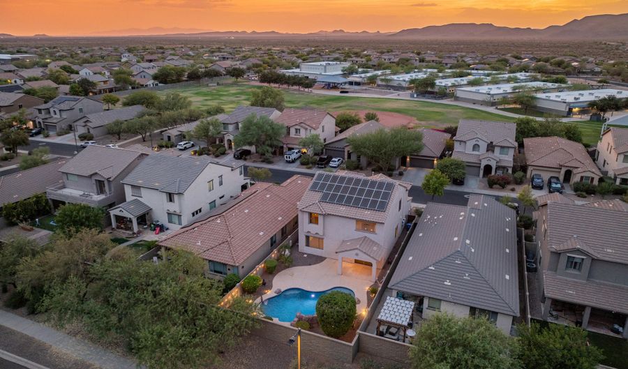 42919 N 43rd Dr, Anthem, AZ 85087 - 5 Beds, 3 Bath