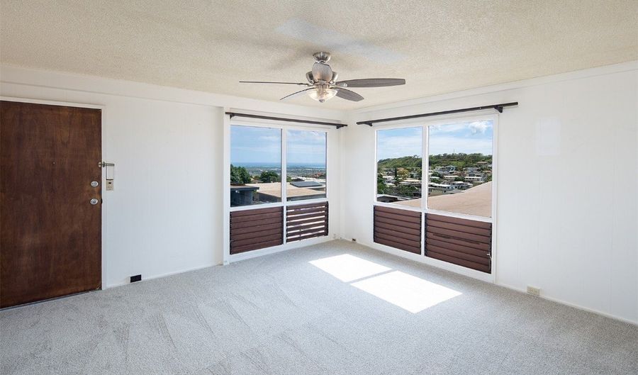 92-718 Nohopaa St, Kapolei, HI 96707 - 2 Beds, 2 Bath