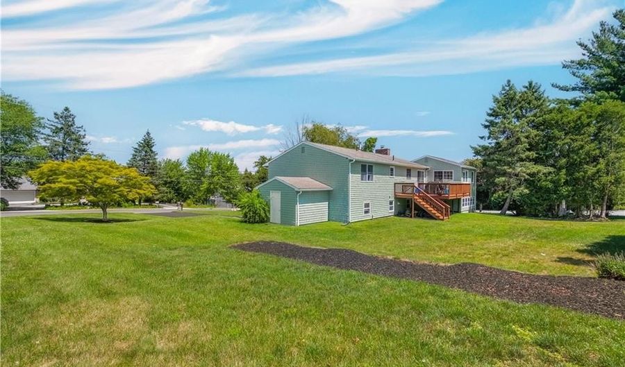 82 Hope Rd, Cranston, RI 02921 - 4 Beds, 2 Bath
