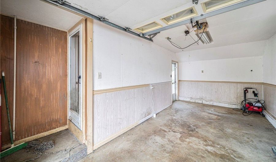 3310 Wilson Ave, Ashtabula, OH 44004 - 3 Beds, 2 Bath
