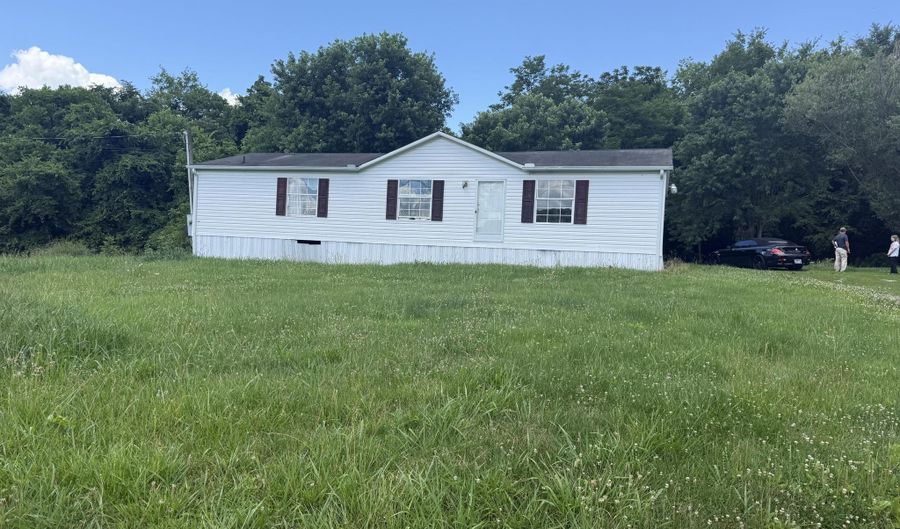 1550 Broadway Dr, Bean Station, TN 37708 - 3 Beds, 2 Bath