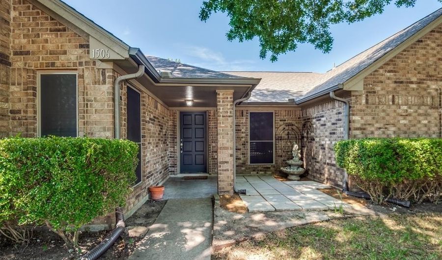 1506 Flameleaf Dr, Allen, TX 75002 - 4 Beds, 2 Bath