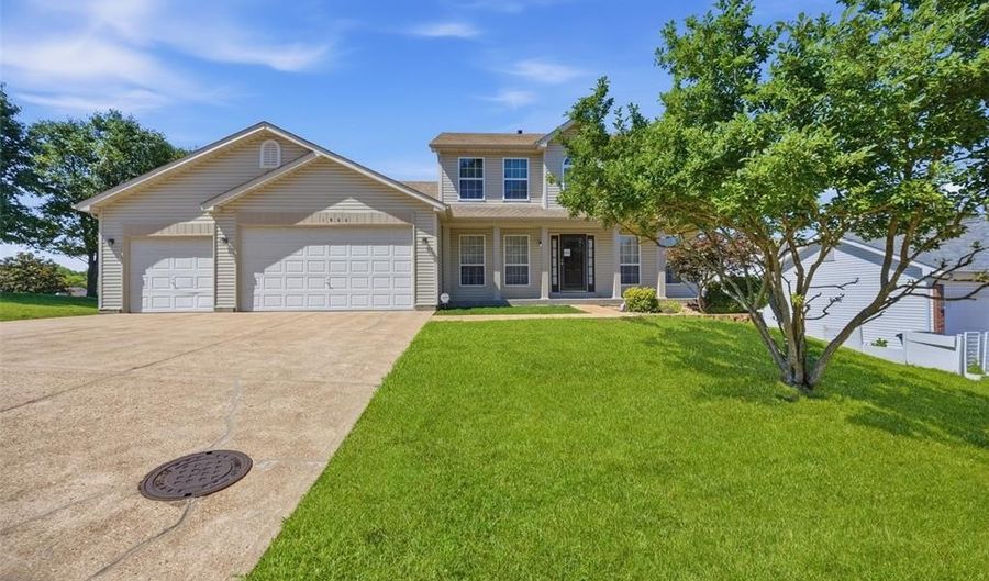 1900 Old Hickory Ct, Arnold, MO 63010 - 4 Beds, 4 Bath
