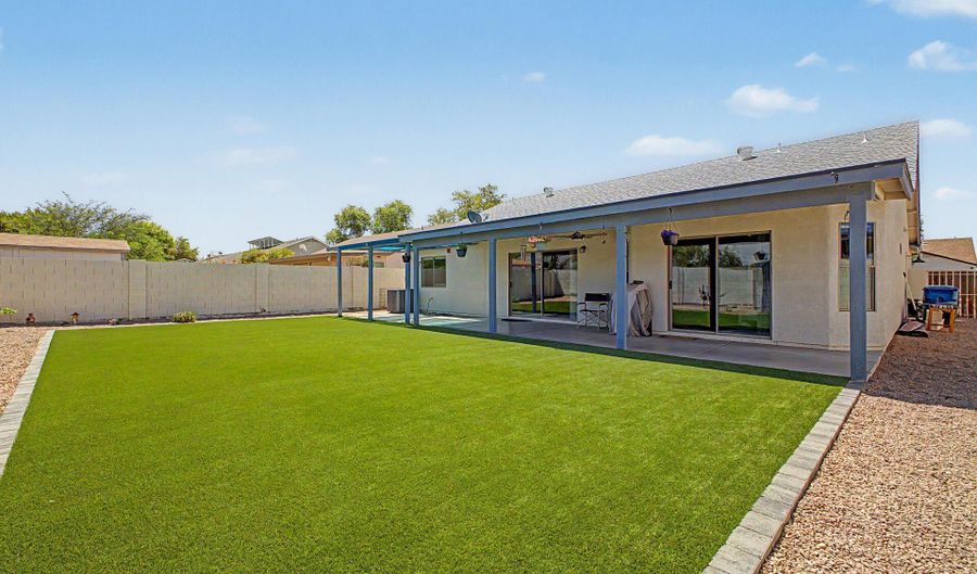 2894 W HIDALGO St, Apache Junction, AZ 85120 - 4 Beds, 2 Bath