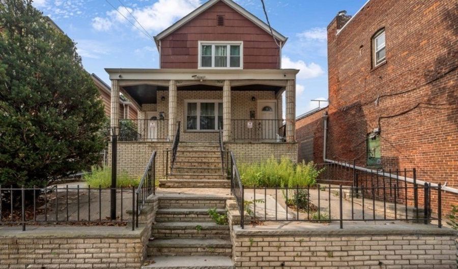 76 W 25th St, Bayonne, NJ 07002 - 8 Beds, 4 Bath