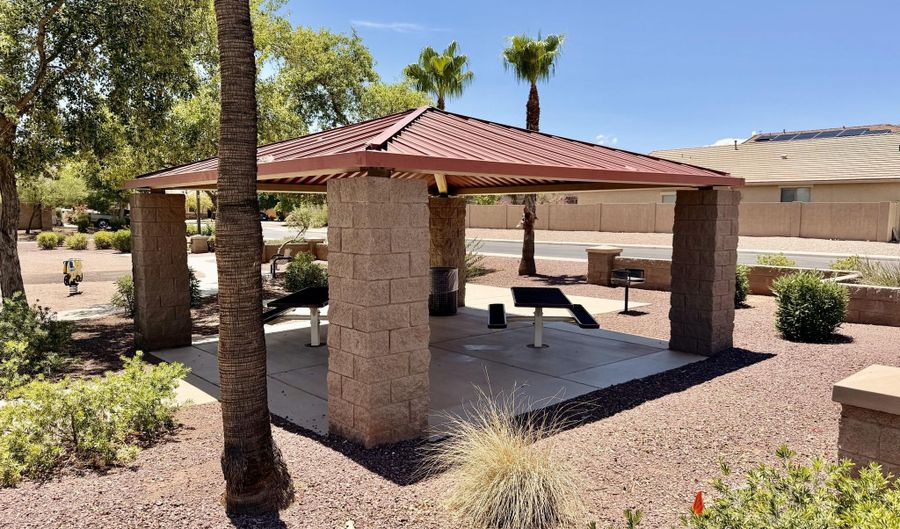 204 W ATLANTIC Dr, Casa Grande, AZ 85122 - 3 Beds, 3 Bath