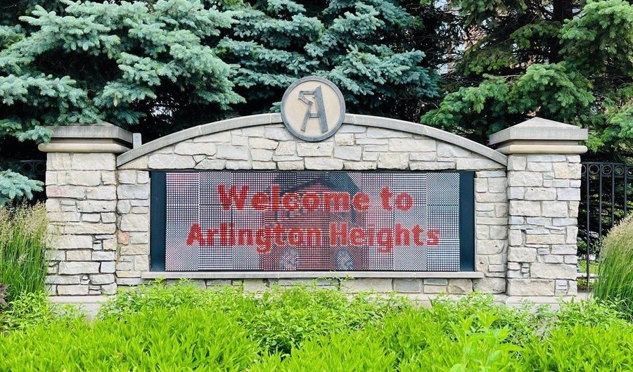 101 S EVERGREEN Ave 12G, Arlington Heights, IL 60005 - 2 Beds, 2 Bath