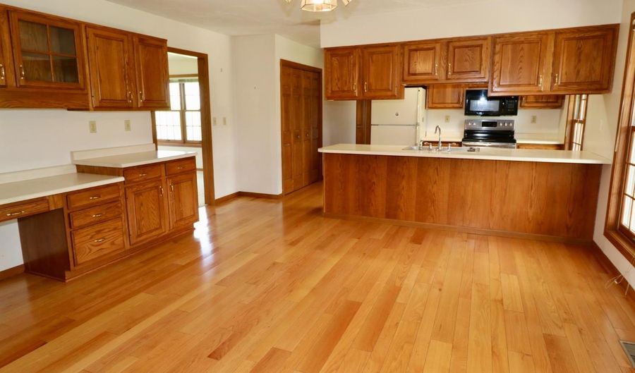 23137 Vote Rd, Batesville, IN 47006 - 3 Beds, 4 Bath