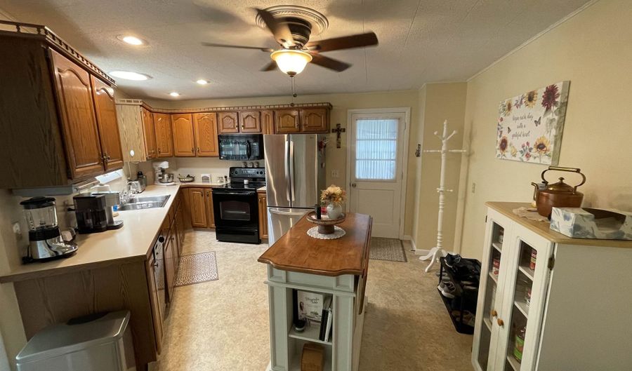 447 Norway St, Berlin, NH 03570 - 3 Beds, 2 Bath