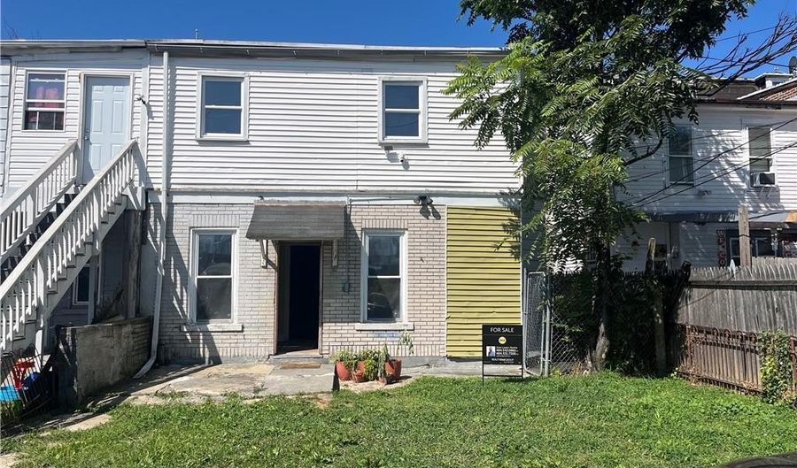 527 N 6th St, Allentown, PA 18102 - 6 Beds, 2 Bath