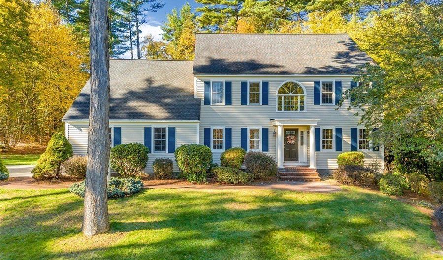 7 Woodfield Rd, Acton, MA 01720 - 4 Beds, 4 Bath